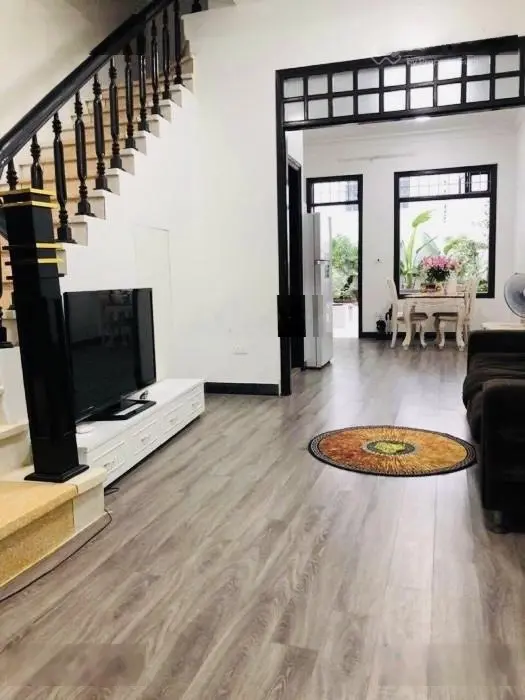 Bán gấp nhà Kim Mã Thượng, 89m2/110m2, 4 tầng, MT 4,8m, khu vip, an ninh tốt, thoáng 3 mặt, 16 tỷ