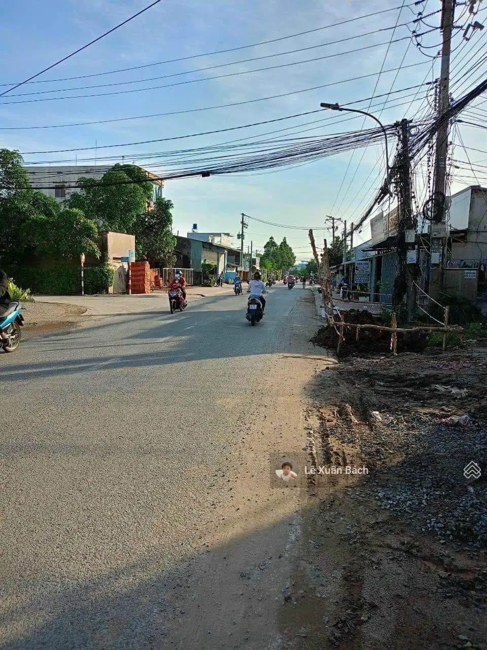 Nhà có việc bán gấp 115m2 đất mặt tiền Lê Văn Kiệt, Phường 6, Tân An, Long An. Gần tiểu học Cần Đốt