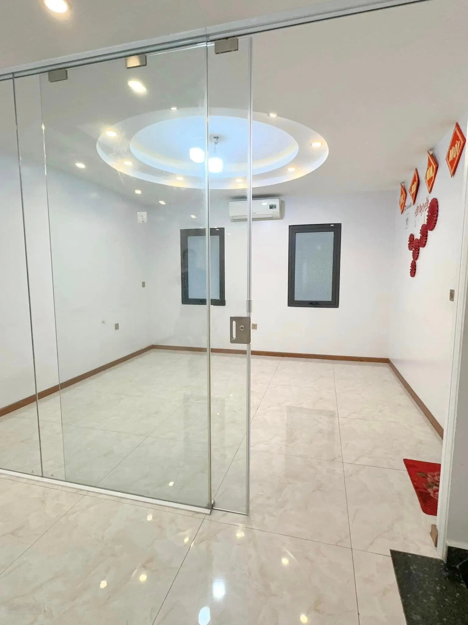 Chủ nhà cần tiền gấp