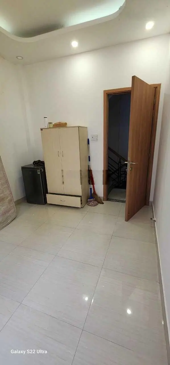 Bán nhà hẻm đường Thích Quảng Đức, Phú Nhuận, 6 tỷ 500 triệu còn thương lượng. LH 0906 435 ***