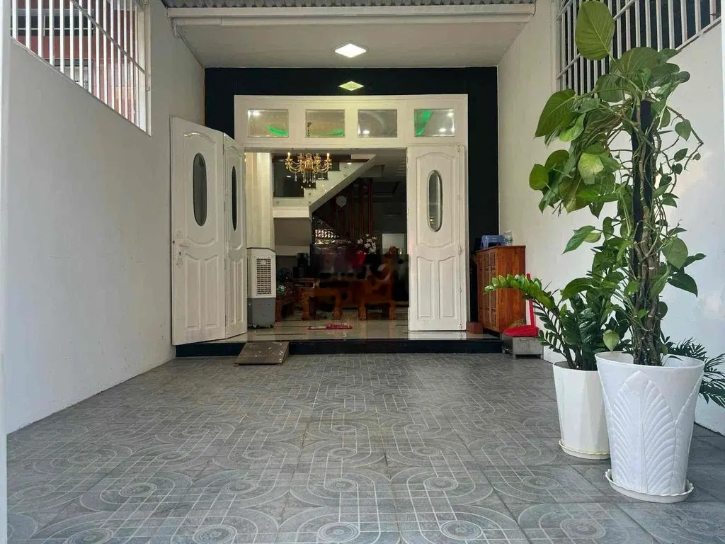 bán nhà 4 tầng khu bàn cờ mặt tiền nhị hà