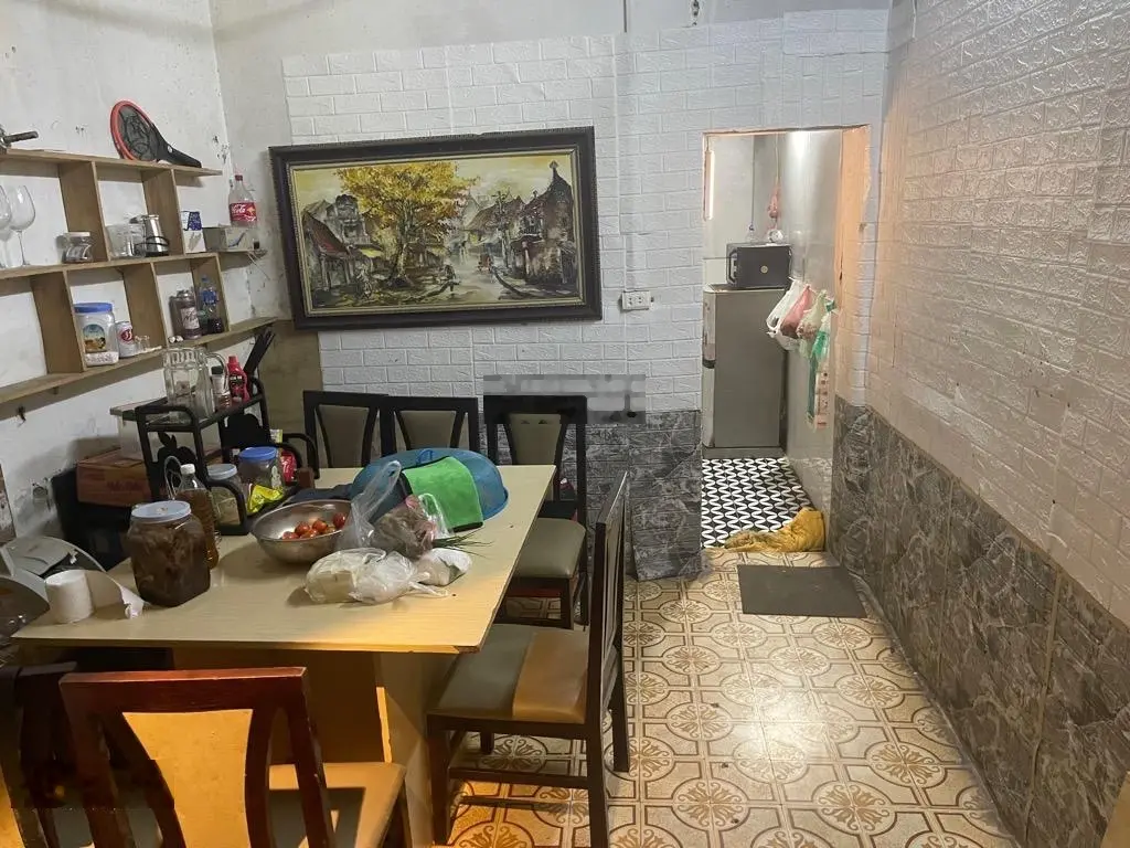 Bán nhanh mặt phố đường Bưởi đoạn gần công viên Thủ Lệ 3 tầng 40m giá chỉ 10.8 tỷ