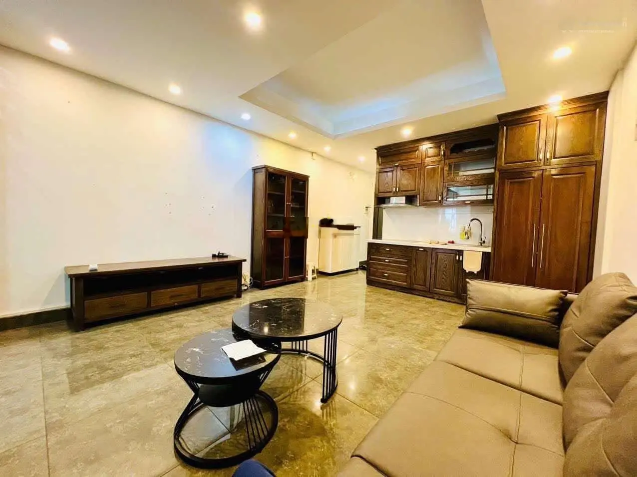 Bán nhà: Đội Cấn quận Ba Đình - 5 tầng, kinh doanh, ôtô vào, diện tích 68m2, MT 5,2m, 9,4 tỷ