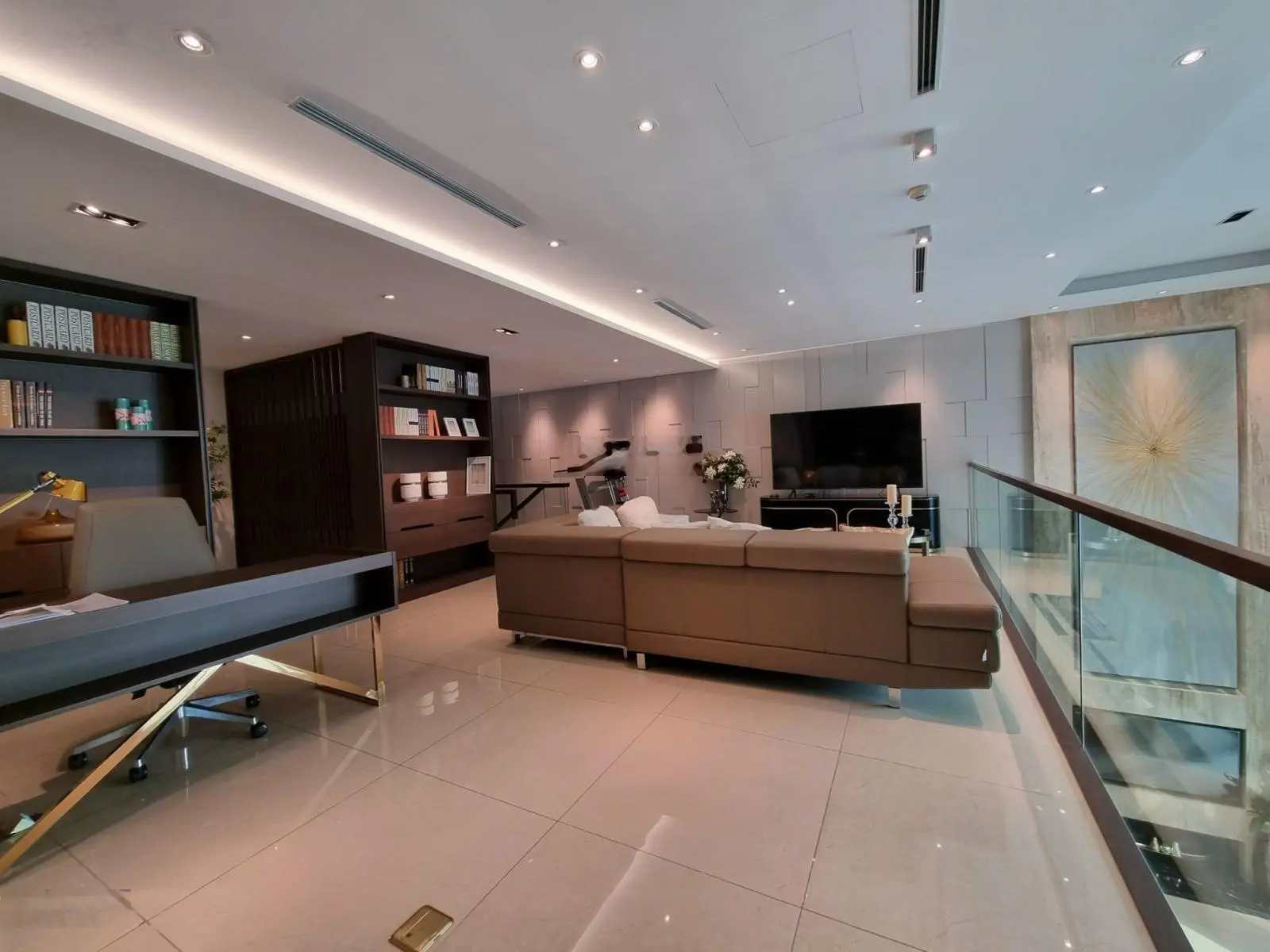 Bán căn hộ chung cư Nguyễn Lương Bằng 66m2 , thiết kế 2 ngủ 1 vệ sinh . Lh : 0971 405 ***