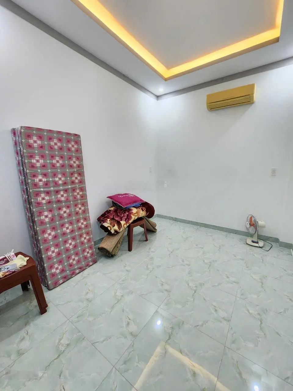 2 tỷ 950 Sổ hồng hoàn công Bán nhà KDC, P.An Phú, TP.Thuận An