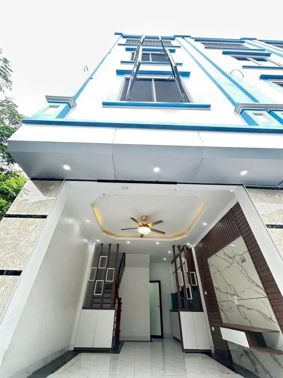 Rẻ Đẹp Chỉ Hơn 3 tỷ Có nhà 5 Tầng mới, Gần QL6, BX Yên Nghĩa.