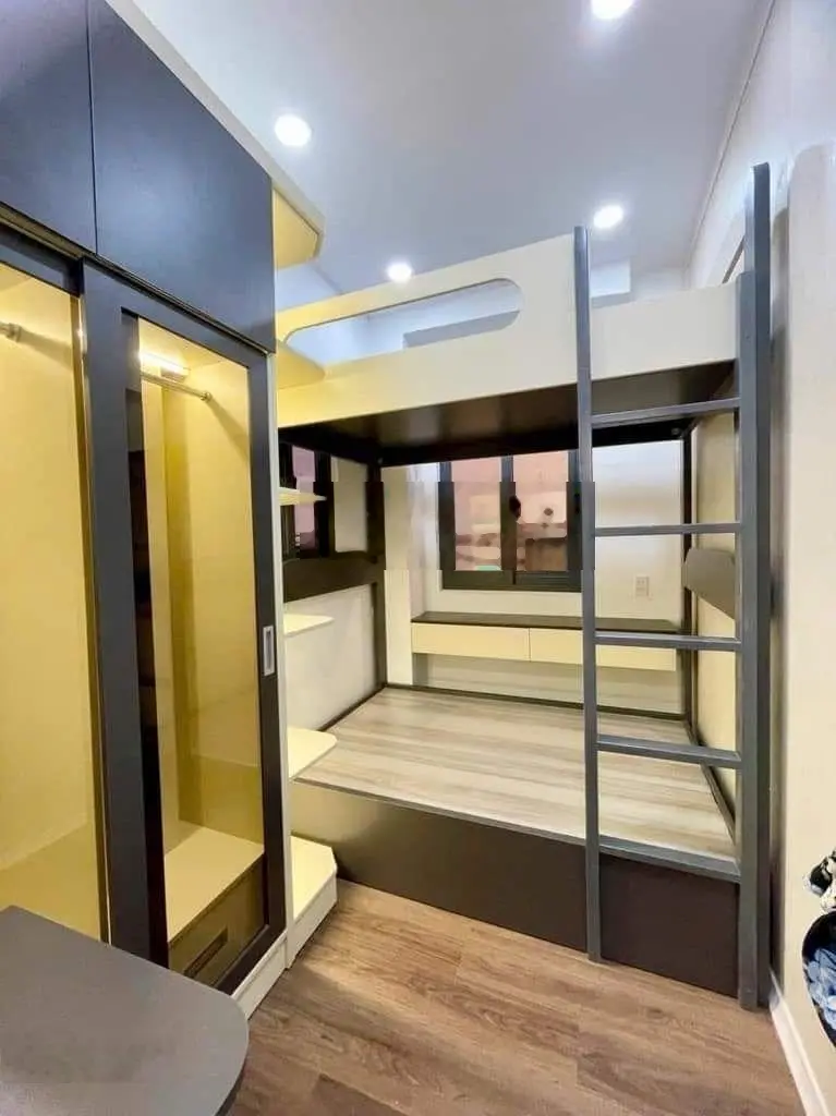 Quận 7 - Huỳnh Tấn Phát diện tích khủng 53 m2 - SHR - chỉ nhỉnh 4 tỷ thương lượng