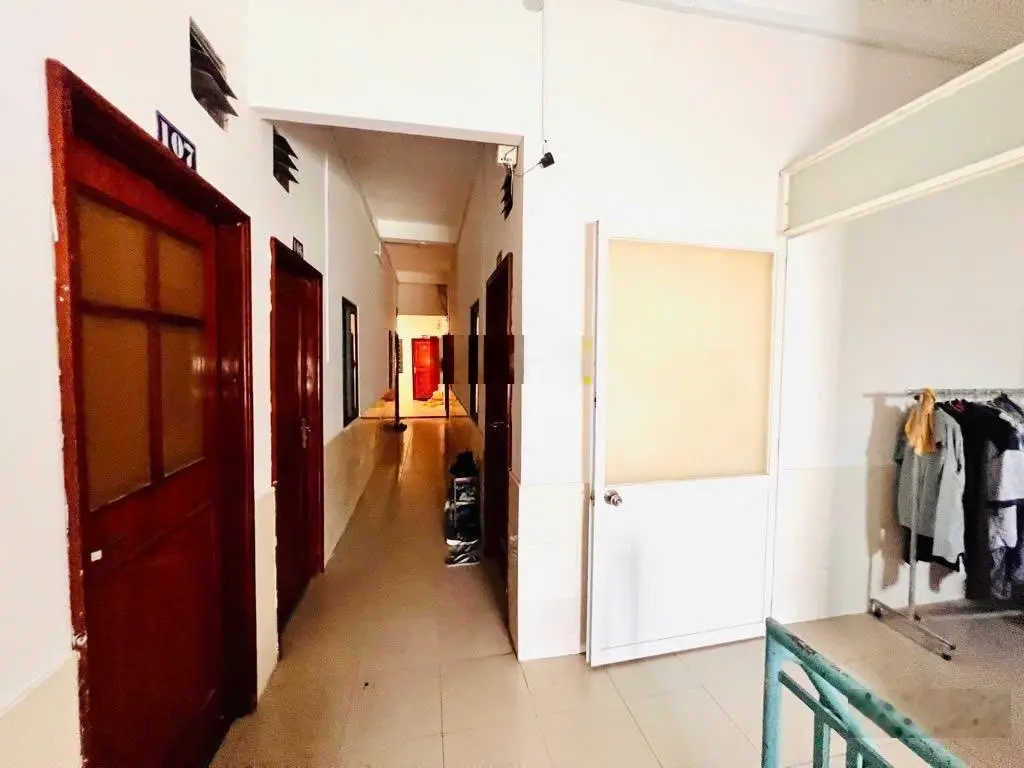 Nhà 162m2 3 tầng ngang 8,3m,ngay Emart2 Phan Huy Ích hẻm xe hơi,16 phòng thu nhập 40tr/th 12,9tỷ TL