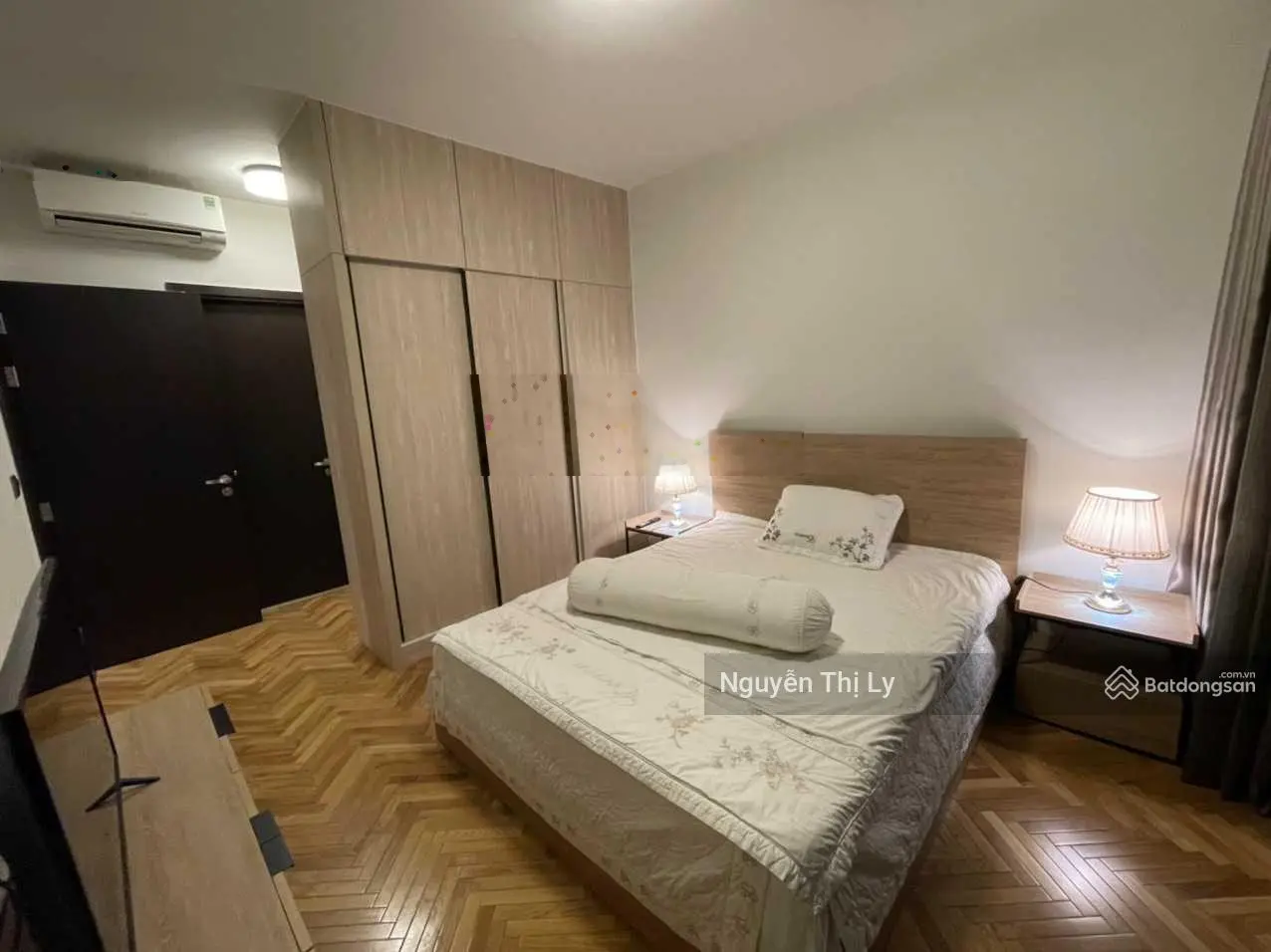 Deal hời! Bán gấp 4PN diện tích 181m2 không nắng chiều chỉ 20 tỷ, sổ hồng sang tên nhanh