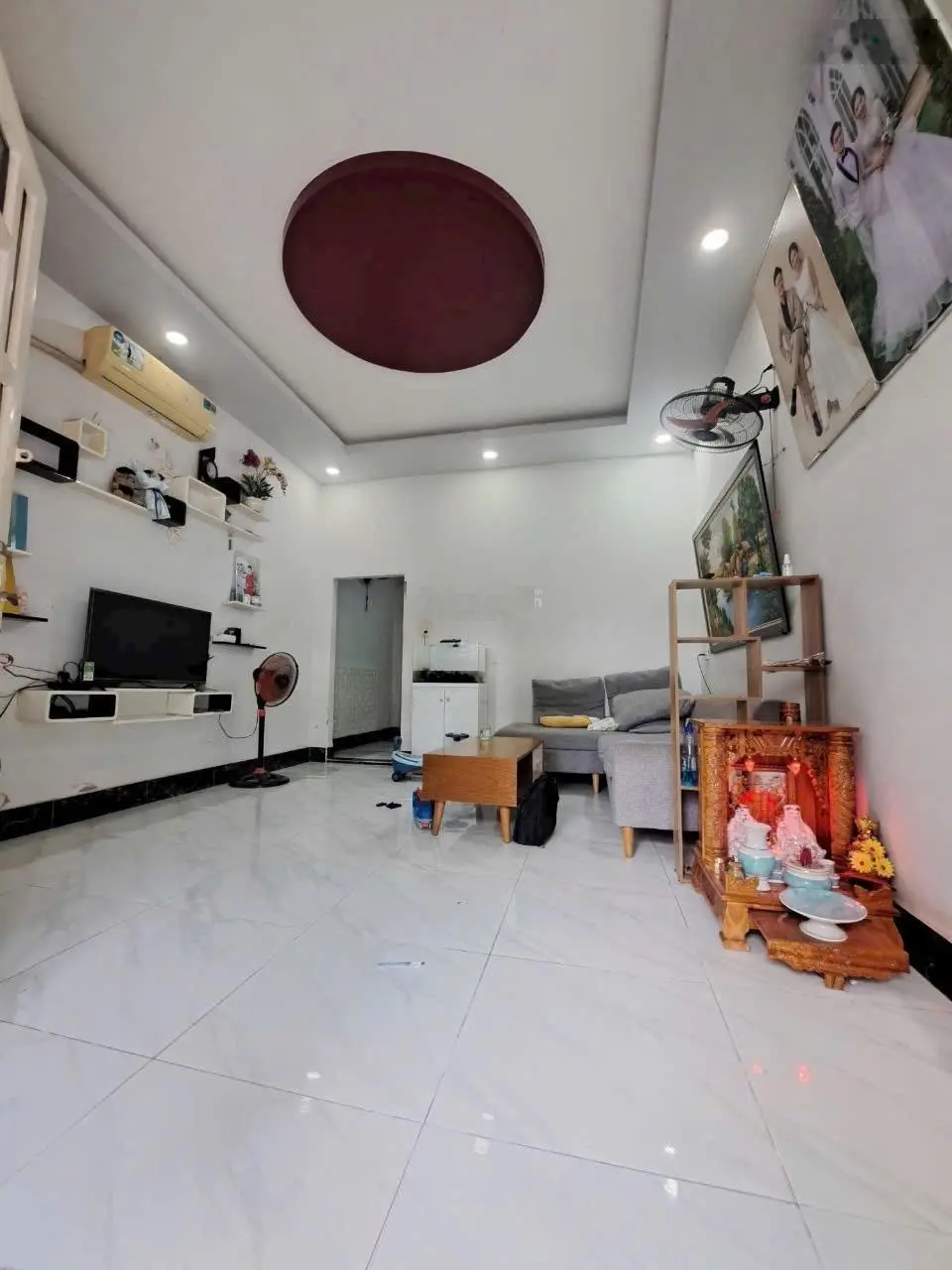 Kẹt bán gấp nhà đông hoà -dĩ an- 1 trệt 1 lầu-2pn- hẻm 5m- giá 2,95tỷ -lh 0975058869
