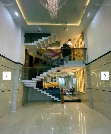 Siêu phẩm nhà Nguyễn Tri Phương P5 Q10. DT 90m2 giá 3tỷ85 gần trường ĐH Kinh Tế. Đang cho thuê 28tr