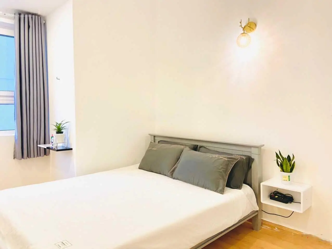 Chuyển nhượng 2 căn hộ Melody 2 phòng ngủ giá tốt chỉ 2.5 tỷ - Em Tiên chuyên Melody