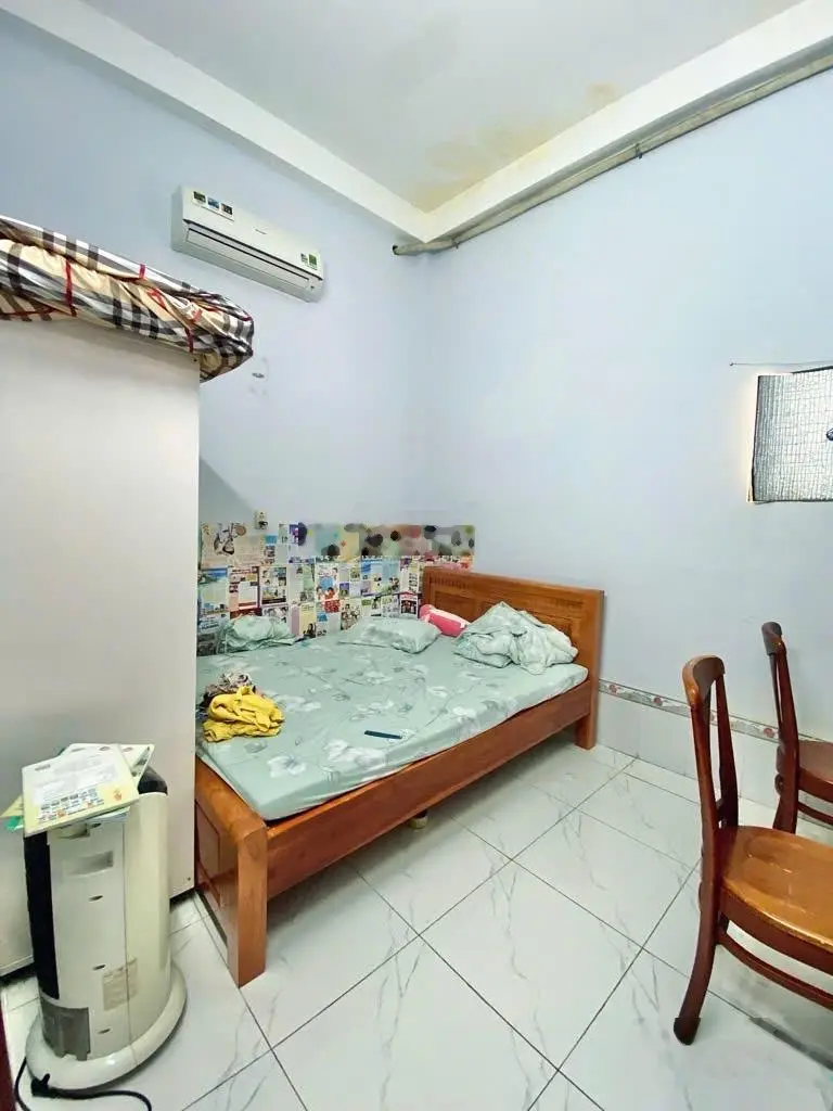 Cần bán nhà bình tân - 72m2 - ngay aeonmall tân phú - 4 tầng - hxh - 5,5 tỷ