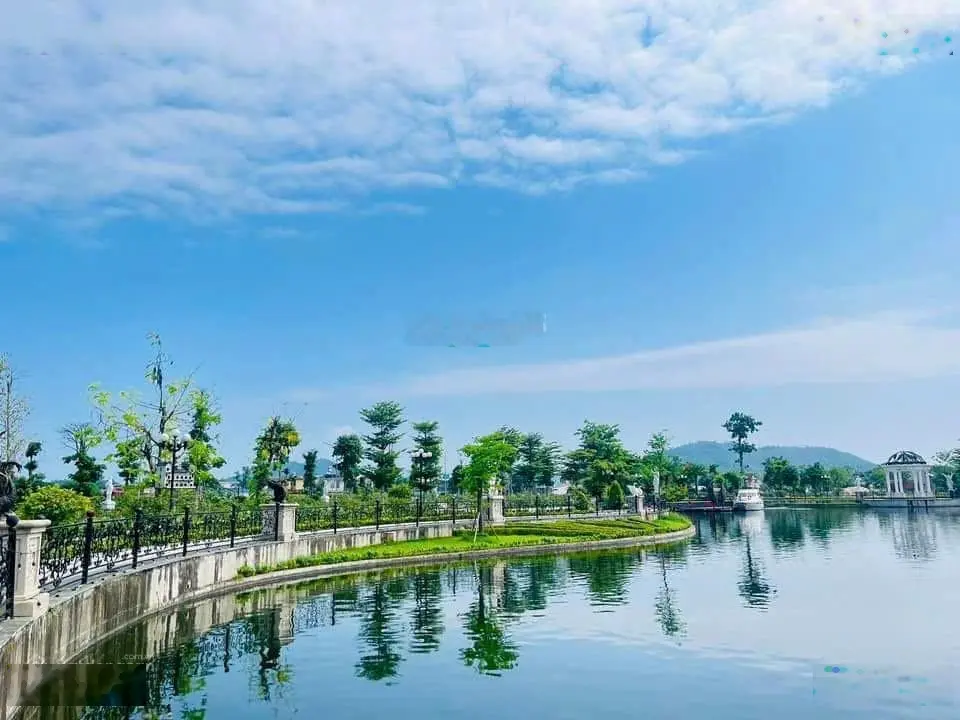 Chỉ từ 2,5 tỷ mua đất nền tặng xe