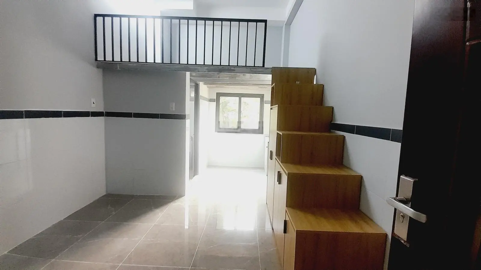 Bán căn hộ dịch vụ, ngay mặt tiền đường số 30, linh đông - 300m2 - 4 tầng, 1 hầm - 49 phòng