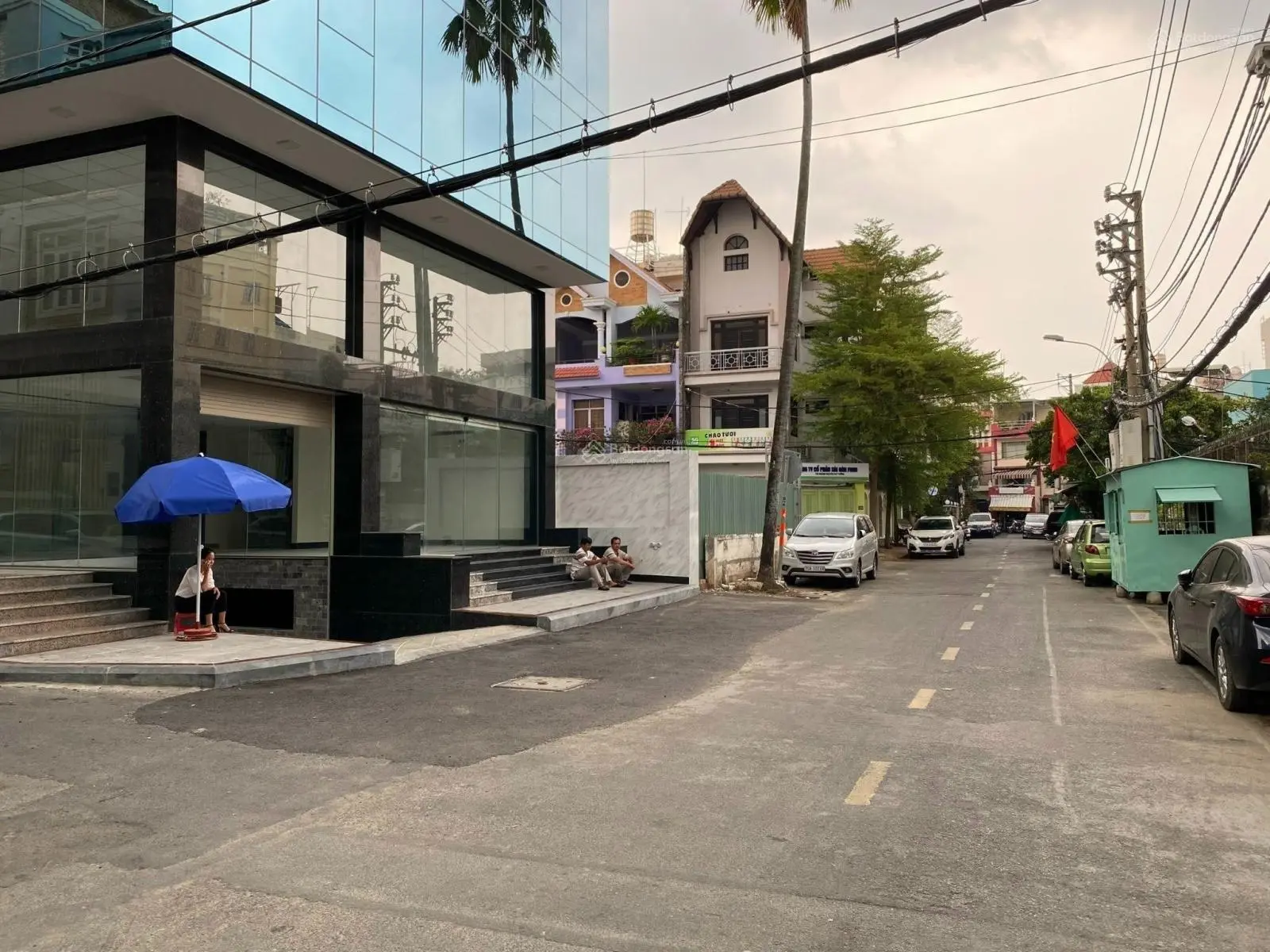 Bán tòa nhà MT Phan Đăng lưu-Nguyễn Huy Tưởng, P6, Bình Thạnh: 12x20m; Hầm 7Tầng_HĐT 330tr/tháng
