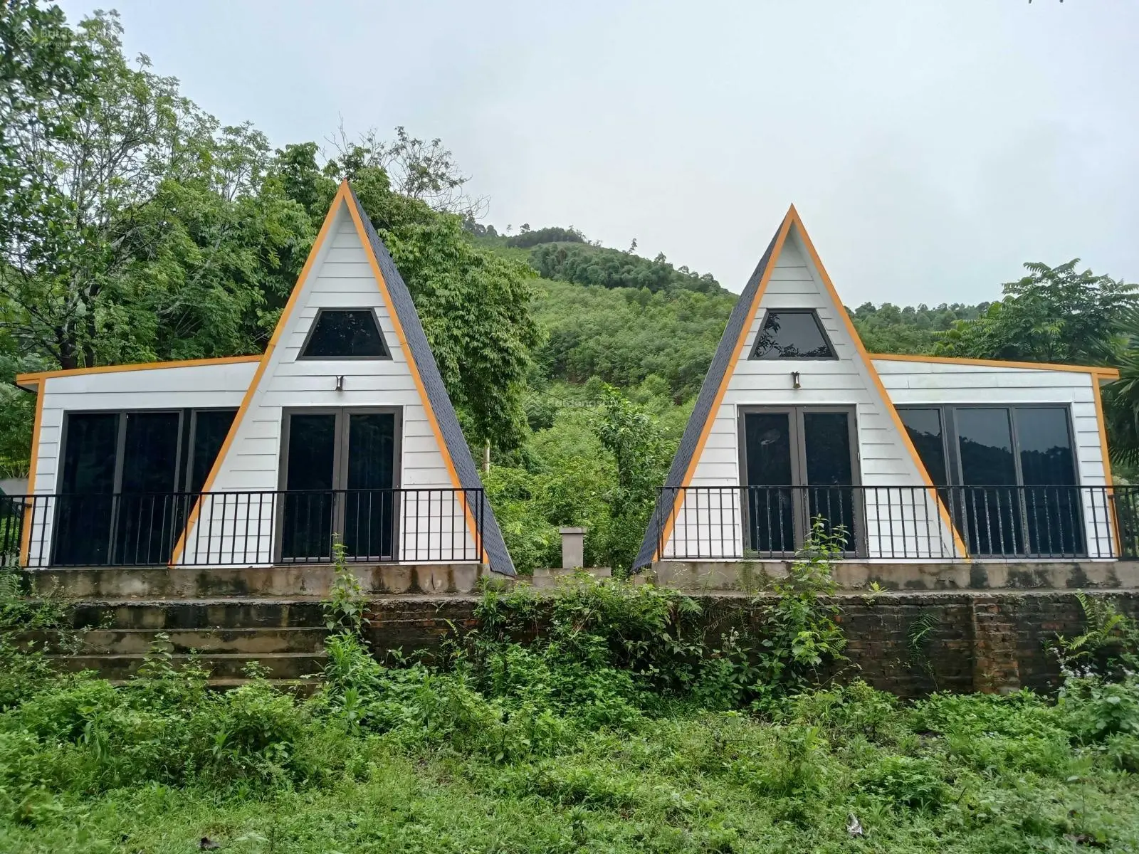 Bán đất tại Đà Bắc, Hòa Bình. Diện tích 30000m2, giá 1,8 tỷ