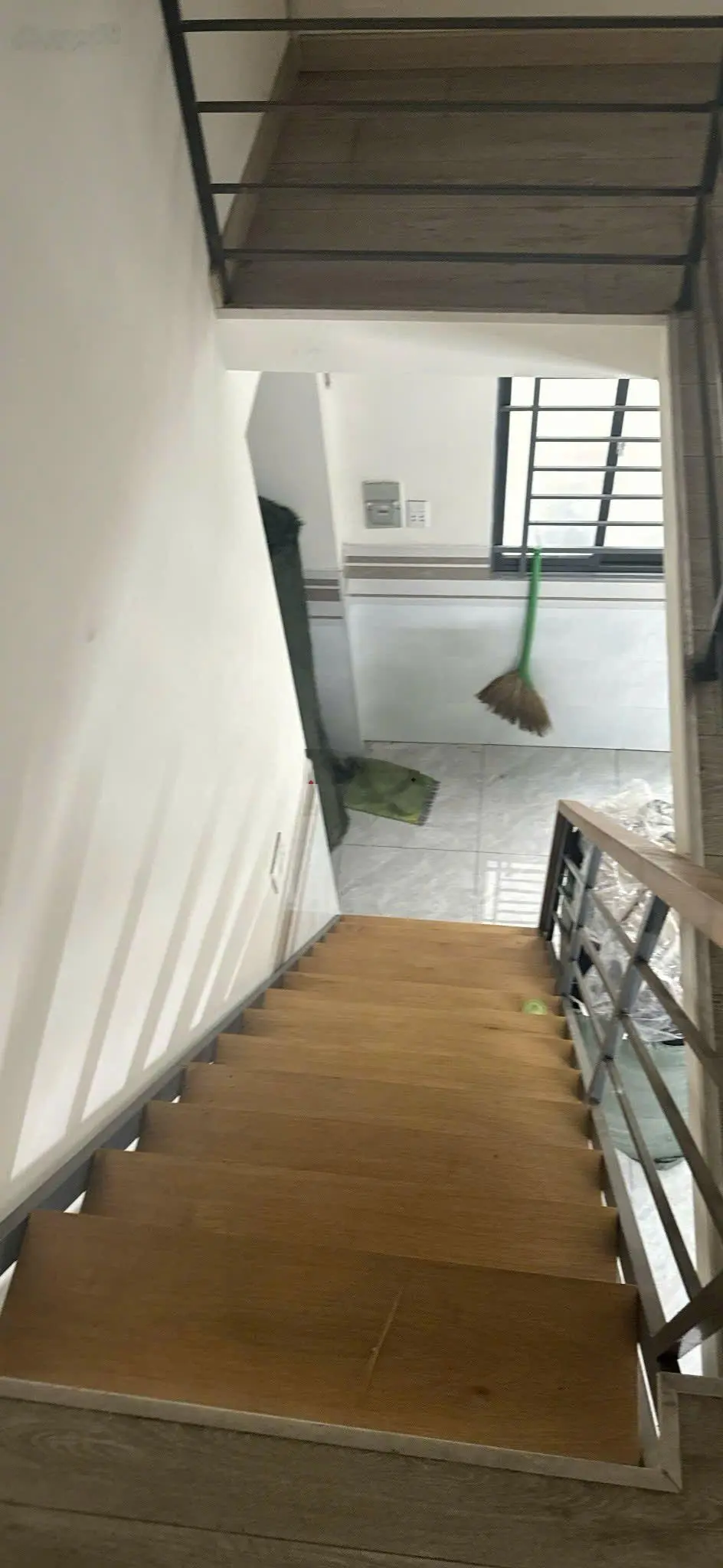 Bán gấp nhà 1/ Phú Thọ Hòa, ngay chợ vải, dt 4,15 x 17m, giá 4.9 tỷ TL