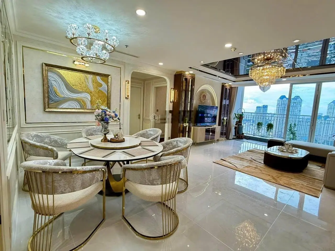 Chuyên bán VinhomeCentralPark 1PN 4.8 tỷ,2PN 6.5 tỷ,3PN giá:10 tỷ,4pn 155m2 giá:15.5 tỷ 0901 117 ***