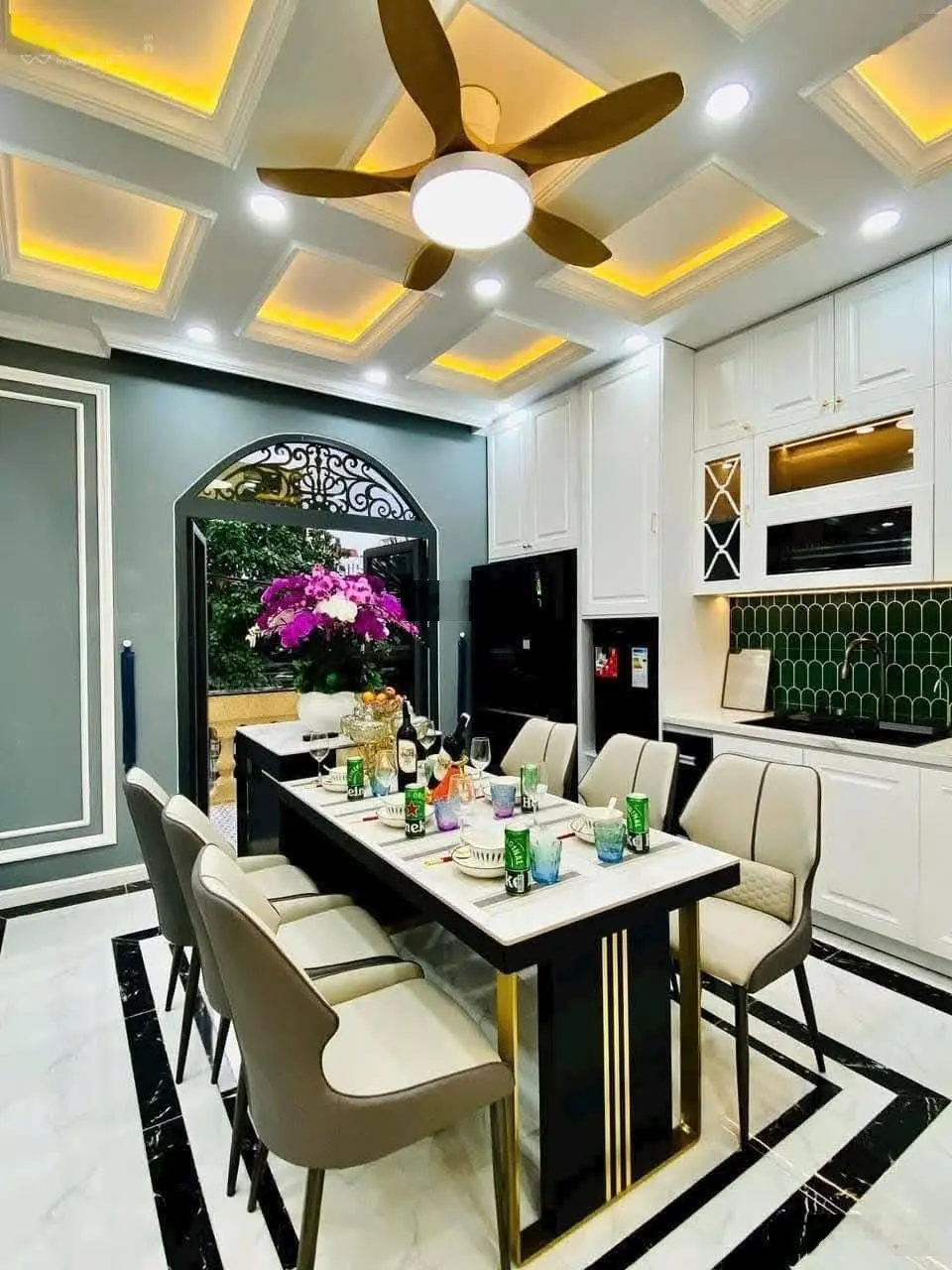 Nhà mặt tiền kinh doanh 158 đường số 59 P14 GV 4 tầng 4PN 5WC thang máy full nội thất