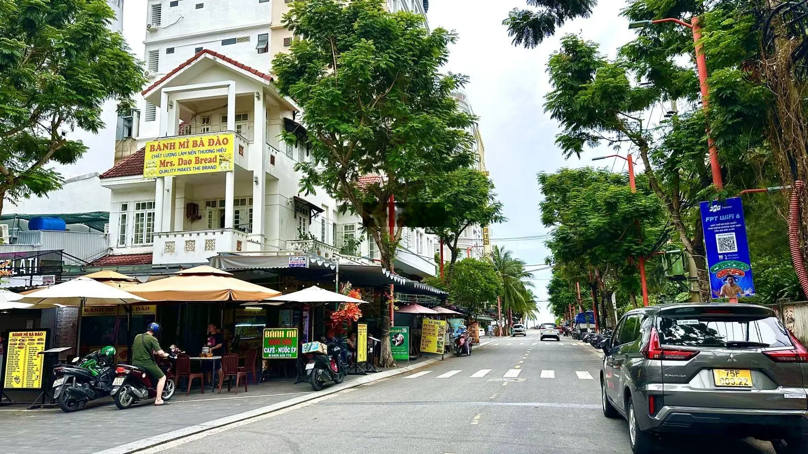 Bán đất diện tích lớn 625m, ngang 29m, mặt tiền đường Ngô Thì Sĩ khu Phố Tây, trục thông biển