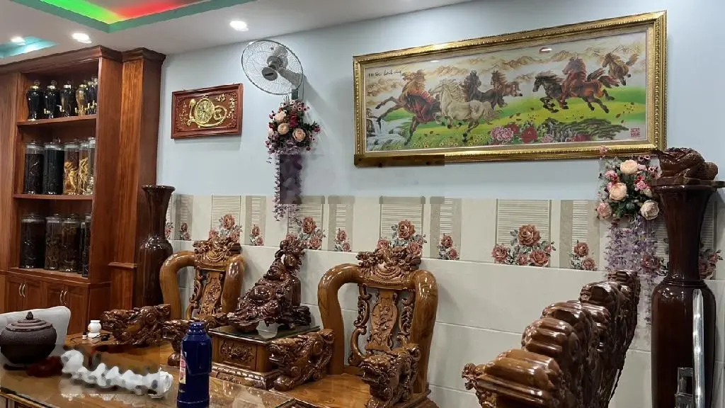 Bán nhà 4 x 24m tên lửa đường 10, kế công viên- 4 tầng giá 7.45 tỷ