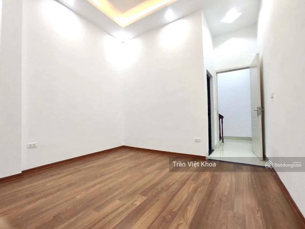 Bán nhà đẹp phân lô ô tô đỗ cửa - Cao Thắng, Yết Kiêu, Hà Đông - Giá 4.9 tỷ
