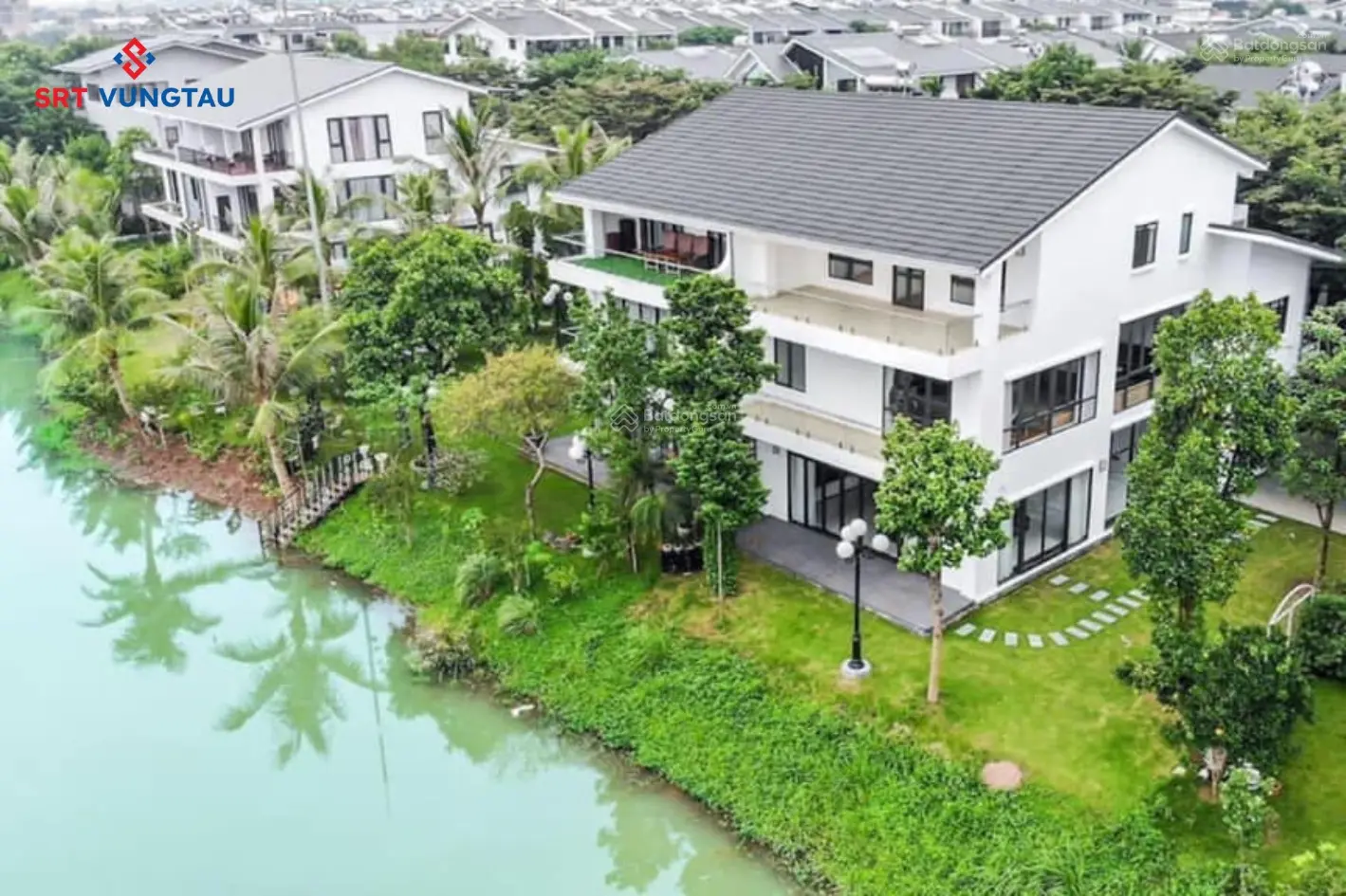Eco Retreat Long An: Biệt thự đơn lập, 250m2, 36 tỷ. Booking đợt 1 nhận ngay ưu đãi. LH: 0359243981