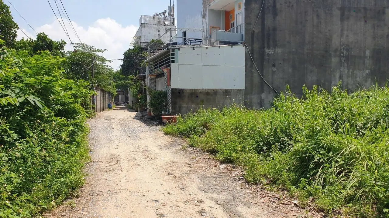 Đất thổ cư DT : 5 x 29m 1/ 70m ra đường song hành gần ngã 4 lê thị Lơ