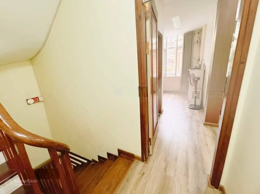 Hot, ĐƯỜNG LÁNG-ĐỐNG ĐA-HÀ NỘI, DT: 68/49m2 x 6 Tầng-MT:4,2m / Giá: 9,25 Tỷ