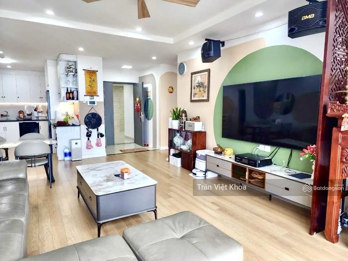 Bán căn hộ lacasta 84m2 - view thoáng - full nội thất cao cấp - chỉ 6 tỷ