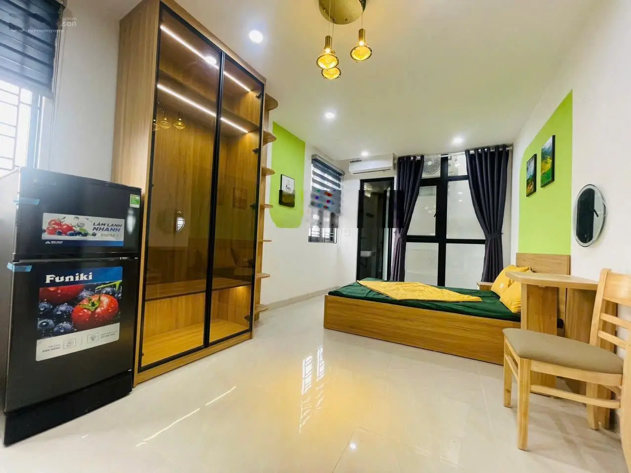 Hàng xóm Royal City! Tòa CHDV mặt phố Cự Lộc, 80m2*8T, 20 phòng KK, đủ PCCC, dòng tiền 6%/năm