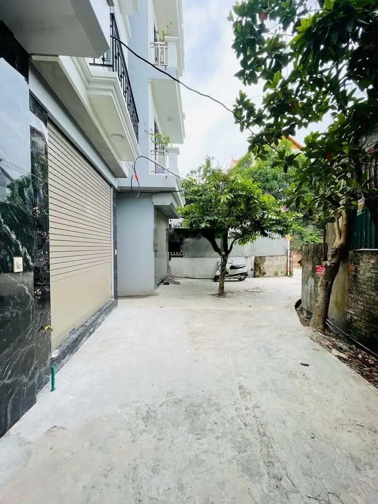 Bán nhà mới đẹp Di Trạch - Hoài Đức lô góc 3 thoáng - ô tô đỗ cửa. Giá chào chỉ 4,35 tỷ
