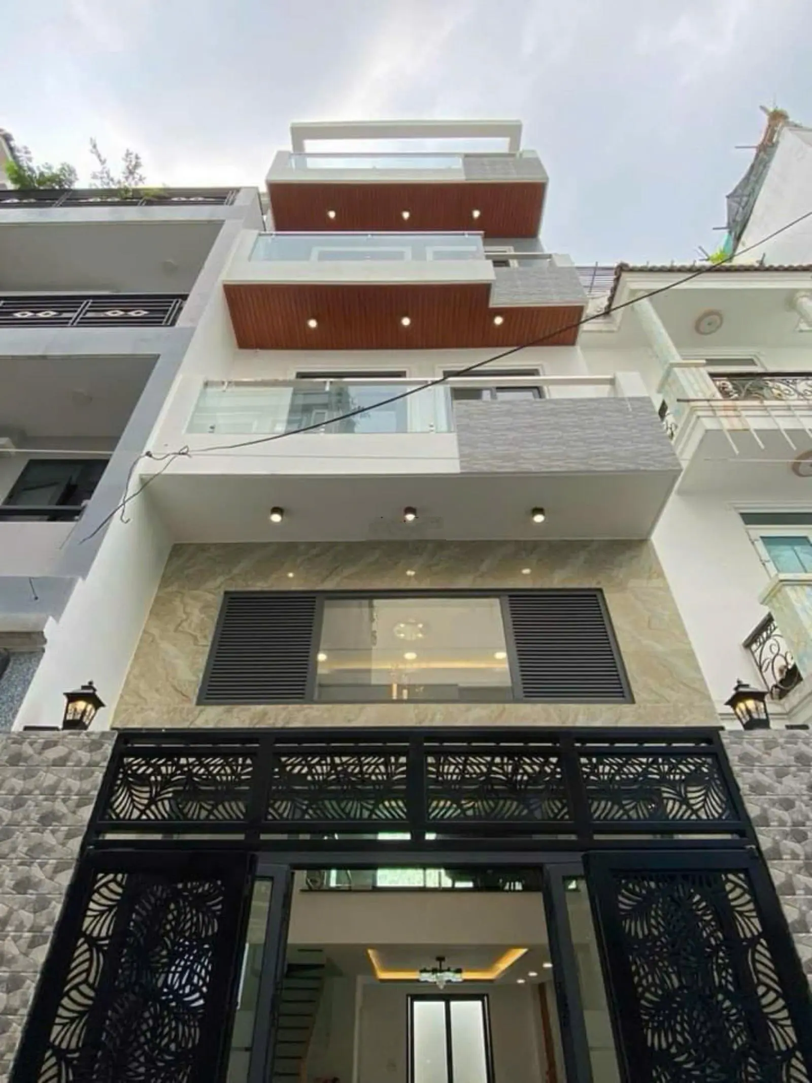 Bán nhà đẹp hẻm ôtô Đ. Cù Lao, Phường 2, Phú Nhuận. Diện tích 53m2