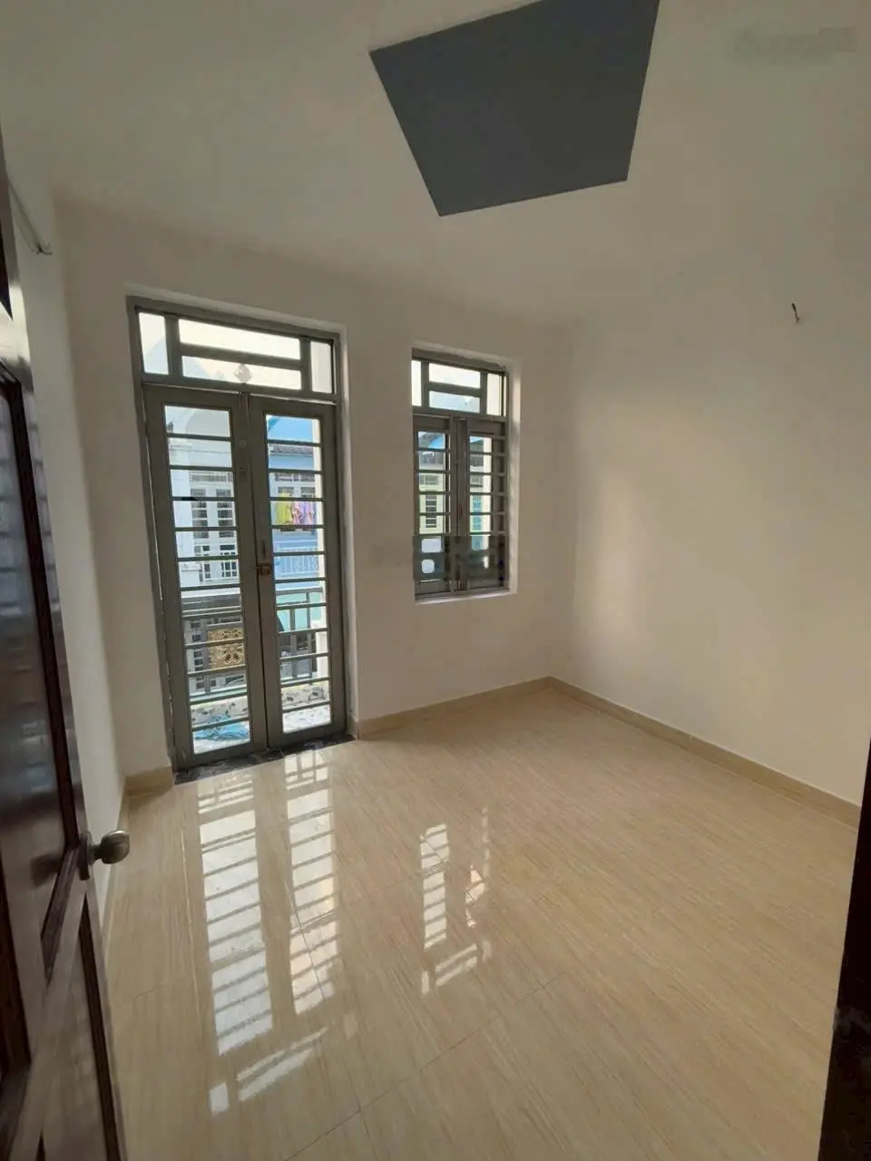 Nhà cần bán 820tr ngay chợ Mỹ Hạnh Nam chính chủ