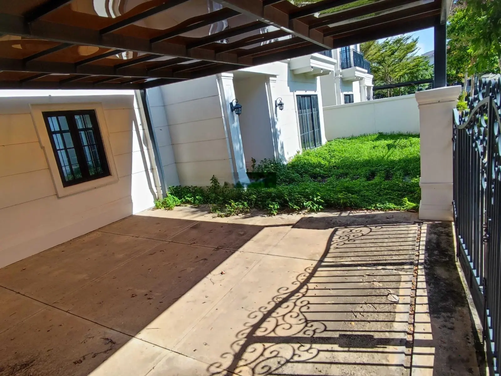 Bán nhanh dinh thự vị trí đẹp view sông từ 35 tỷ zone 4 full thuế phí. LH 0901 088 ***