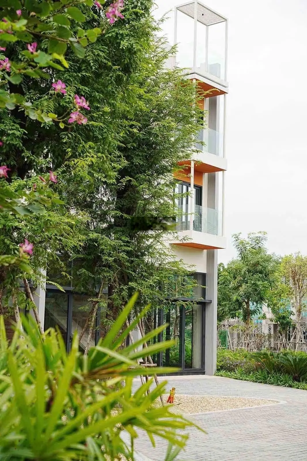 Dự án Eco Retreat đang hot nhất khu Tây - Long An . Gọi em booking ngay 0903 880 293 Kiều Oanh