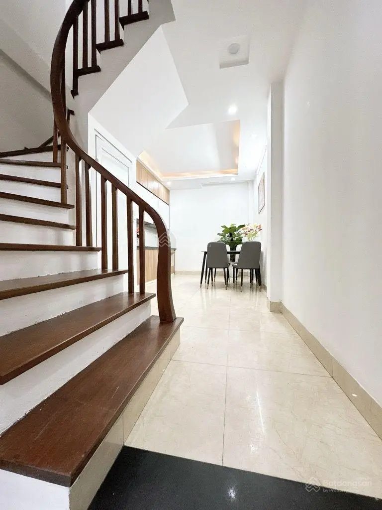 Bán nhà riêng tại đường tứ liên, giá siêu tốt,chỉ 12,5 tỷ vnd - 46m2, 4 pn, 4 pt