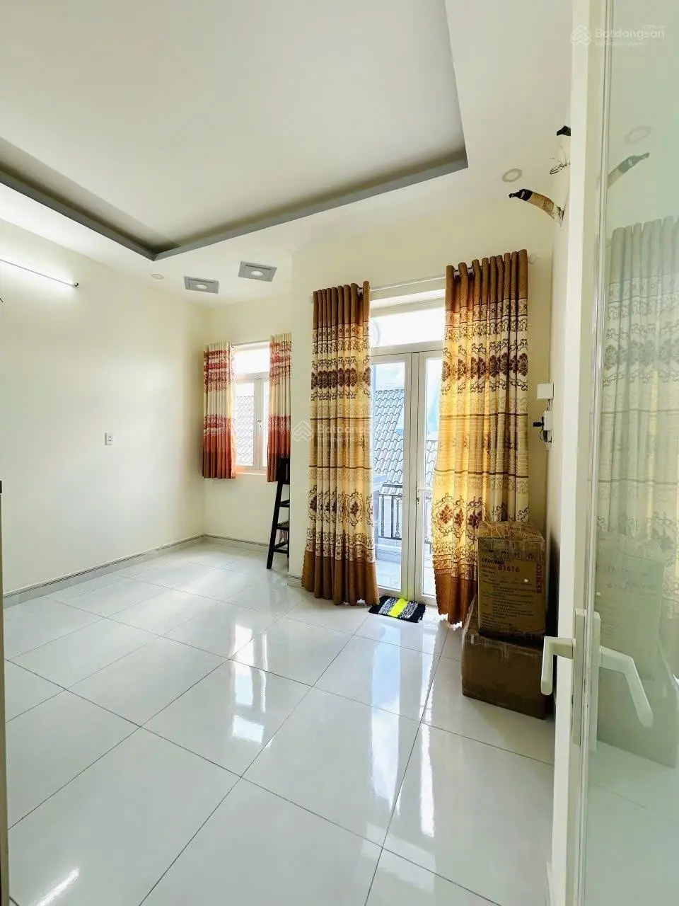 Chính chủ gửi bán gấp nhà mới đẹp SHR, nhà 1 lầu, DT 5,5x15m hẻm 1942 Huỳnh Tấn Phát. Giá đầu tư