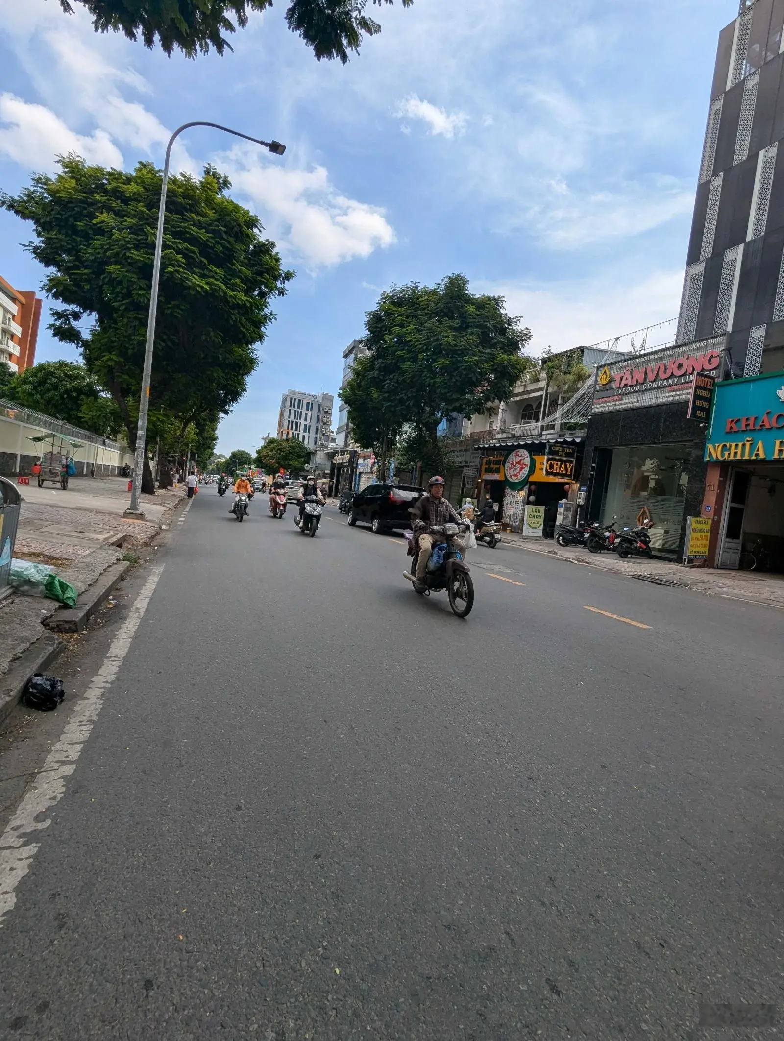 Siêu phẩm mặt tiền Cao Thắng Quận 10, diện tích 4.5x20m, 6 tầng, giá 31 tỷ TL