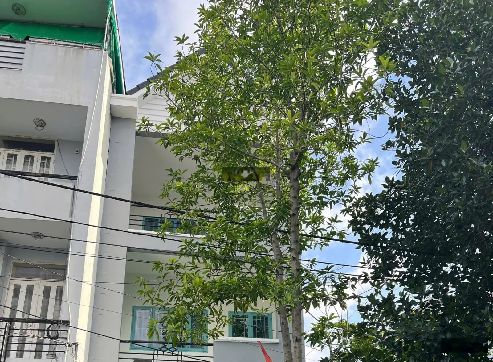 Chủ cần bán nhà khu 10 mẫu - Bình Trưng Đông 100m2 giá 10,3 tỷ LH: 0916 754 ***