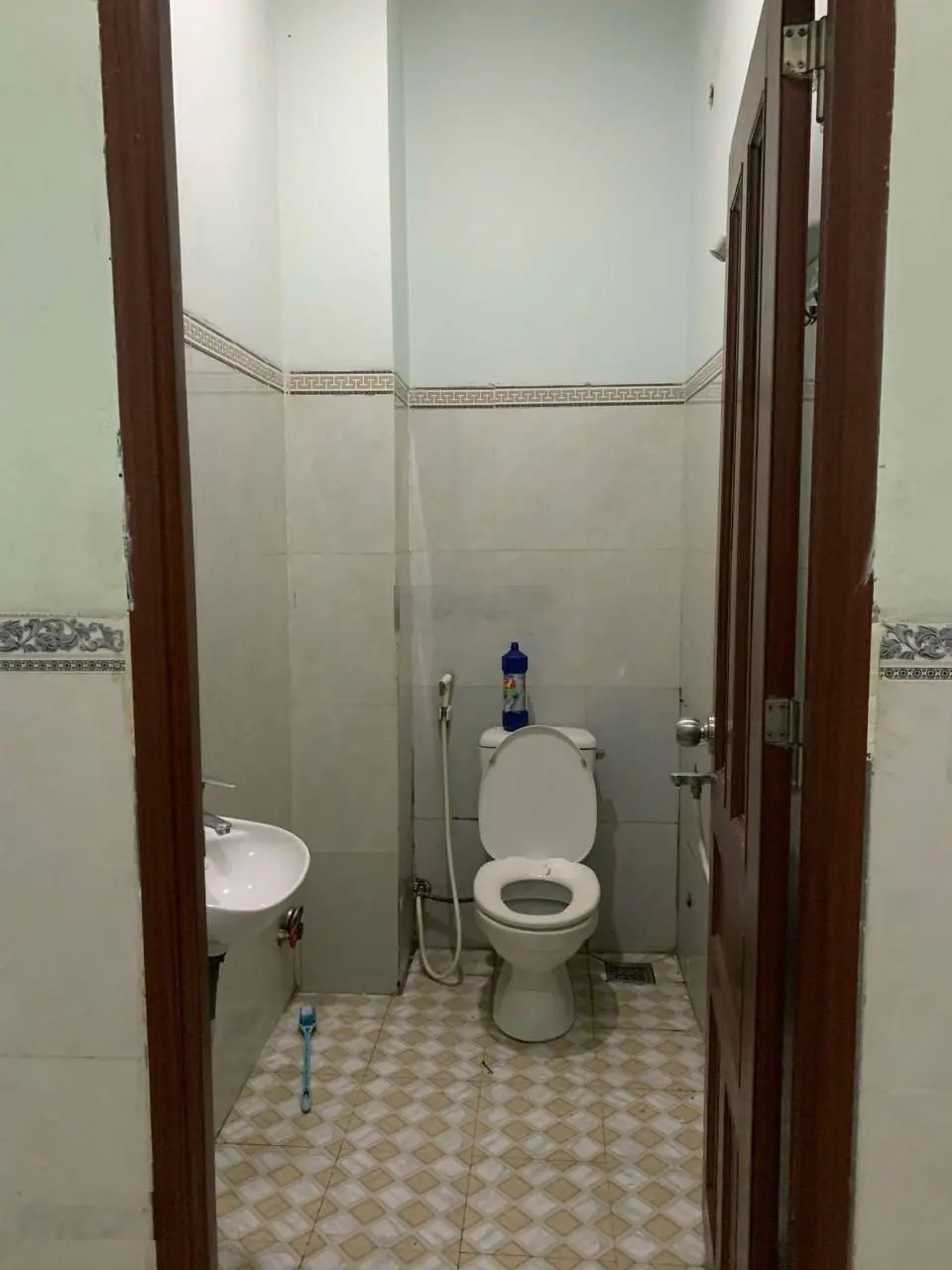 Bán căn hộ DV gồm 3 tầng 11 phòng ngay tu viện Khánh An nhỉnh 7 tỷ, thu nhập ổn định