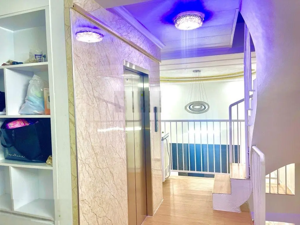 Bán nhà 45m2-6tầng-7.9ty-nhà dân xây - 3 mặt thoáng - 6 tầng thang má oto tránh -kim chung hoài đức