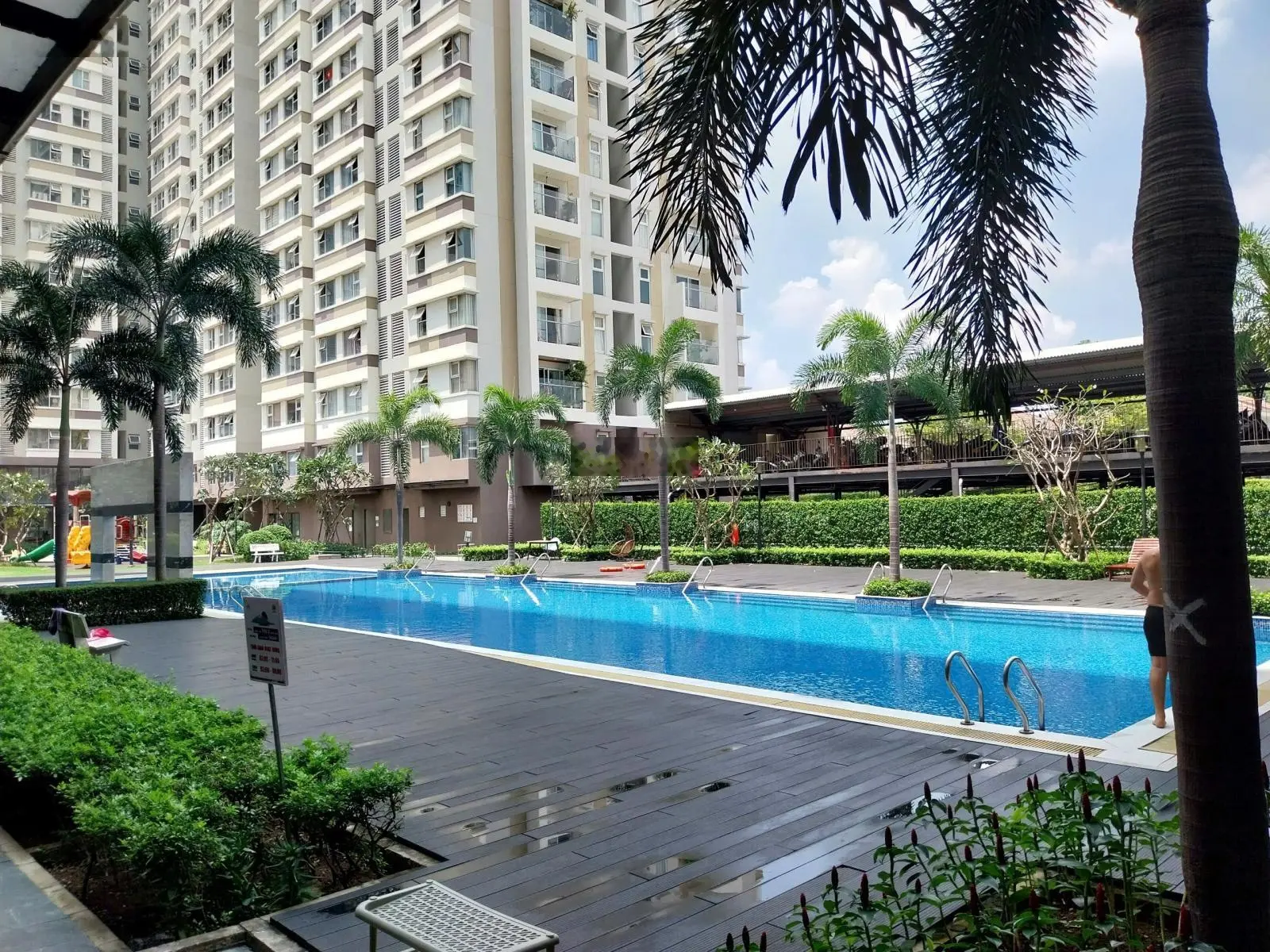 Bán căn góc 2PN - 68m2 ở CC Fuji Residence, KDC Nam Long, Phước Long B, Q9, giá 2.8 tỷ