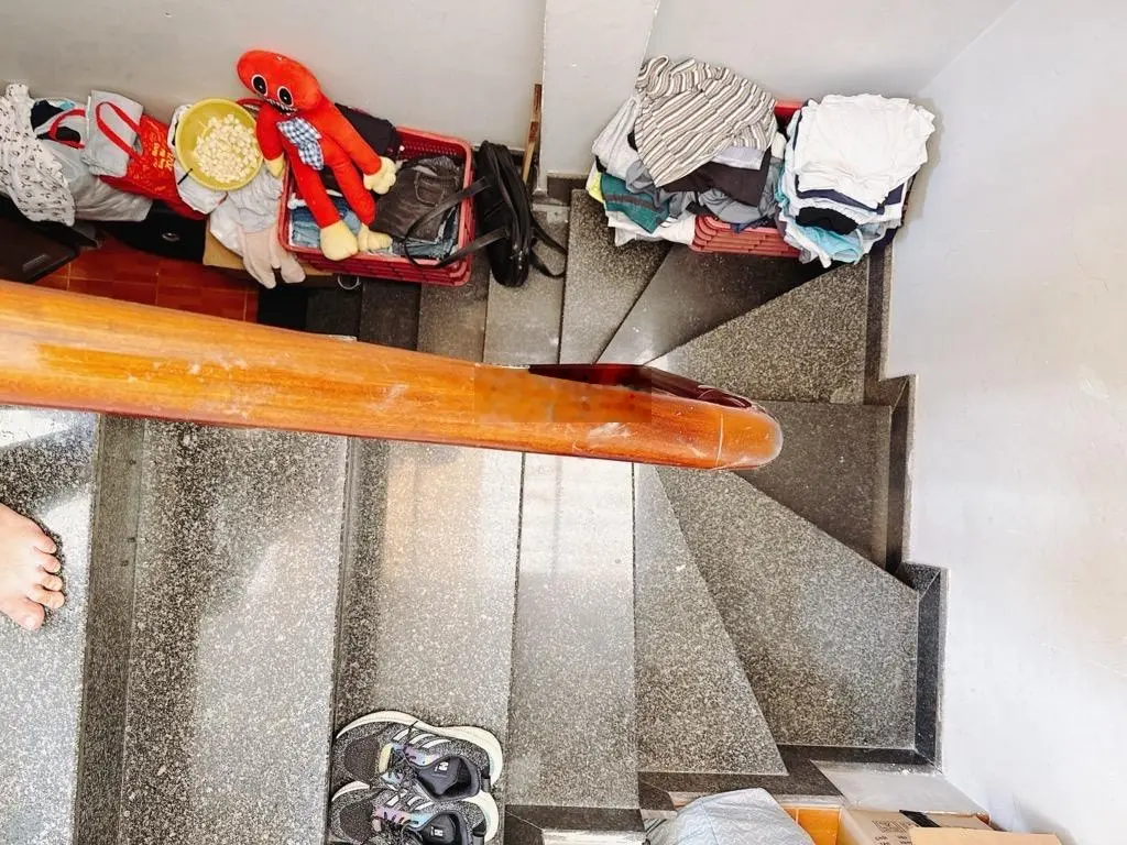 Nhà đẹp q4- 2 căn 48m2 - 6 tầng 8pn - sát mt đường - chỉ 7 tỷ nhỉnh