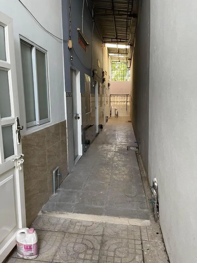Nhà 1 Trệt 1 Lầu và 4 Phòng Trọ Thu Nhập Ổn Định