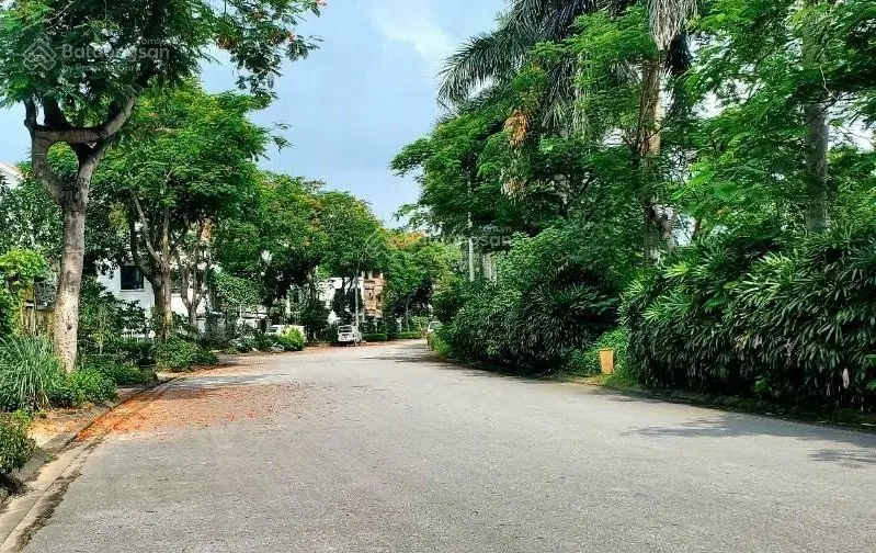 Đại đô thị cả Hà nội có, duy nhất KĐT Quang Minh nằm kề Sân bay. Gọi chính chủ trang bìa!