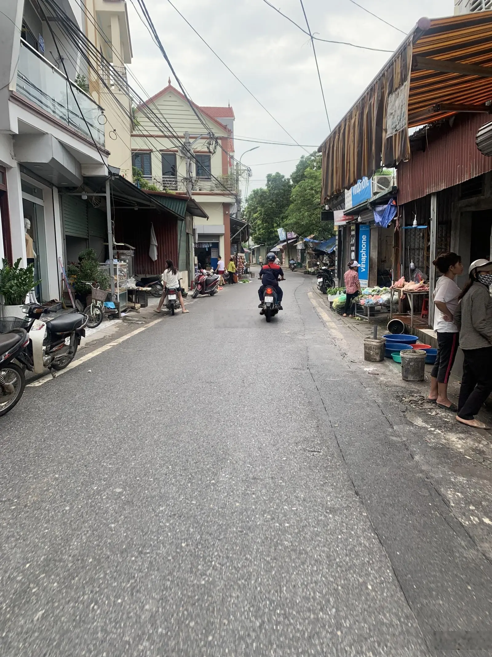 Bán đất thổ cư diện tích 59m2 gần chợ Thượng Mỗ LH 0838 962 ***