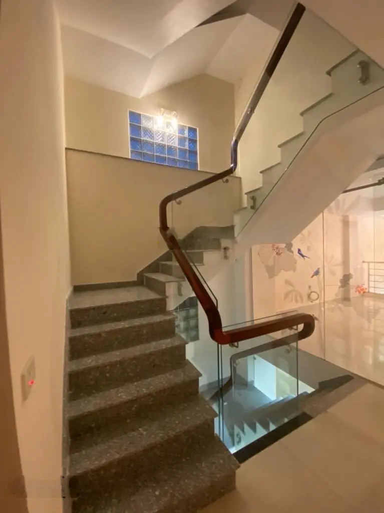 Mặt tiền TT Quận 6-ngay chung cư An Phú, Hậu Giang-84m2-4*21-7 tầng-dòng tiền 25tr/tháng-giá 18 tỷ
