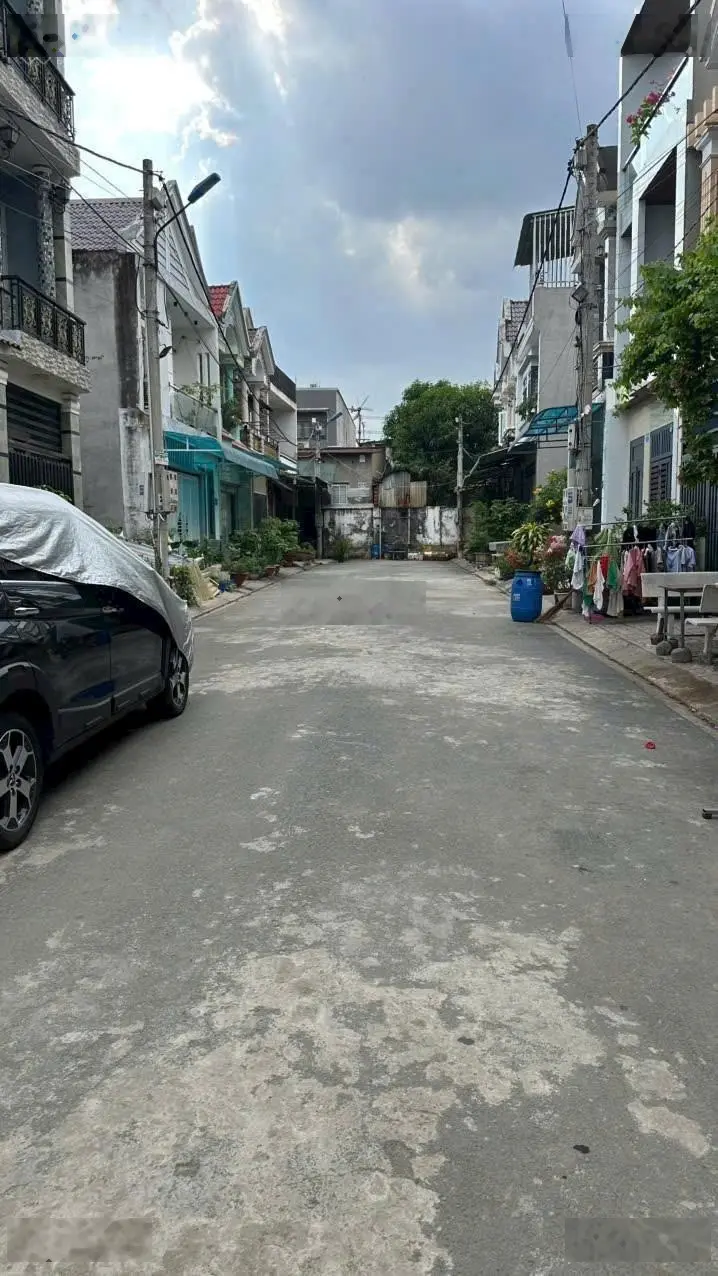 nhà gần làng đại học, ql 1k p bình an dĩ an bd 1 trệt 2 lầu ngang 5 đg 12m giá 4ty95 lh 0906309279